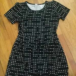 Lularoe Amelia, Black with White Dots, 2Xl
